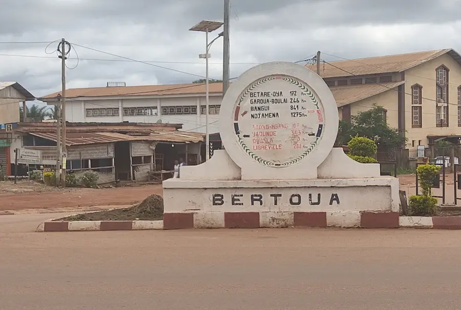 Bertoua — Lobéké-Nationalpark (Kamerun)