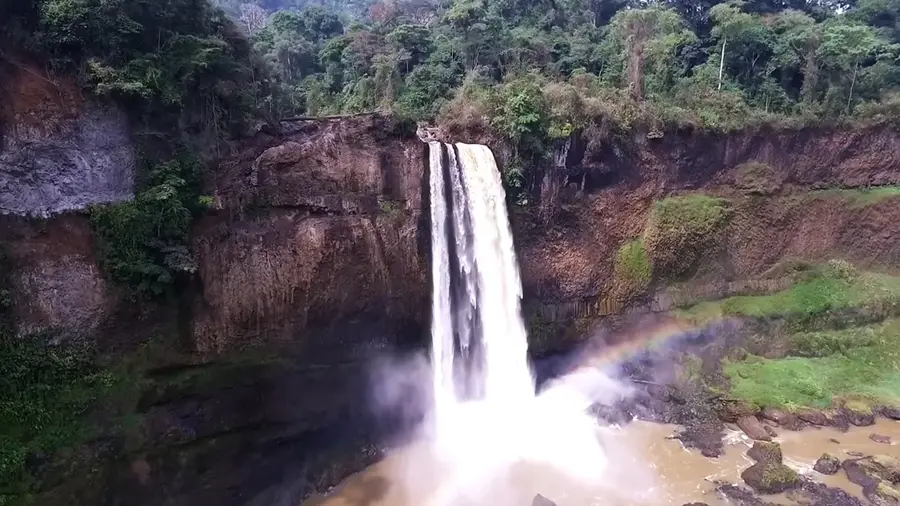 Melong — Douala (Cameroon)