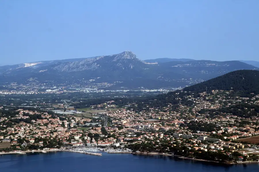 Carqueiranne – oraș