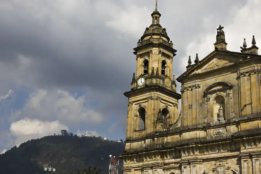Primas-Kathedrale von Kolumbien — Torre Colpatria (Kolumbien)