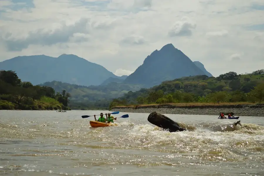 Río Cauca — Buga (Kolumbien)