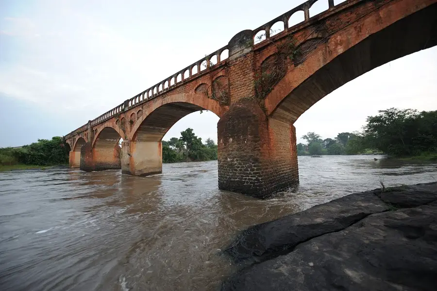 Dungu — Watsa (Kongo-Kinshasa)