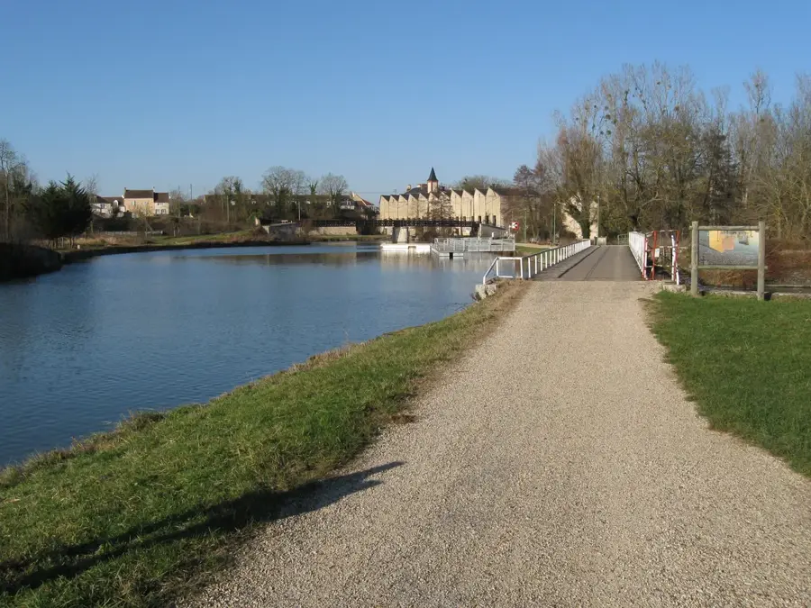 Châlette-sur-Loing – Stadt