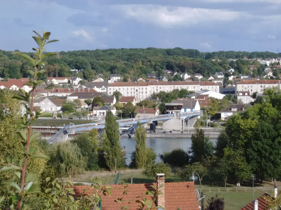 Champagne-sur-Seine – oraș
