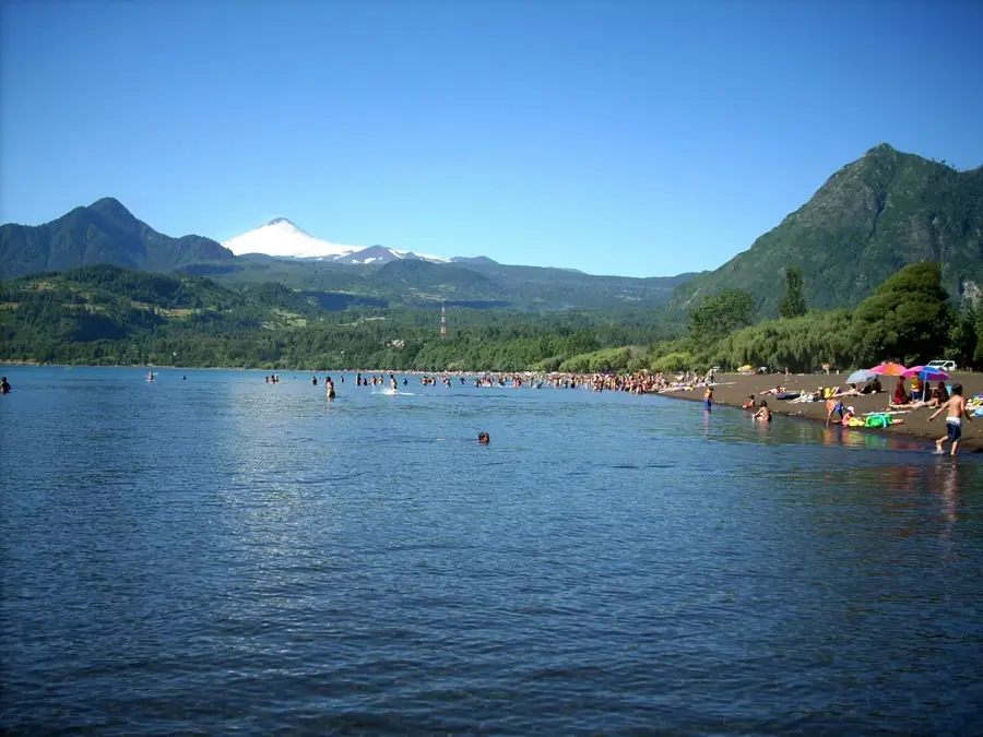 Coñaripe — Lago Nahuel Huapi (Argentinien)