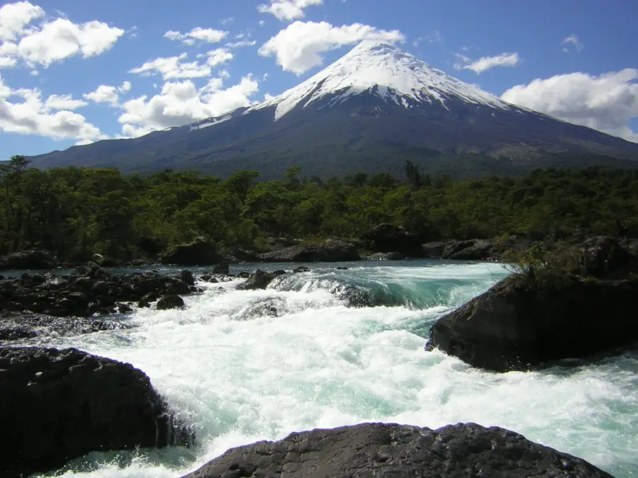 Petrohué — Parque Nacional Hornopirén (Chile)