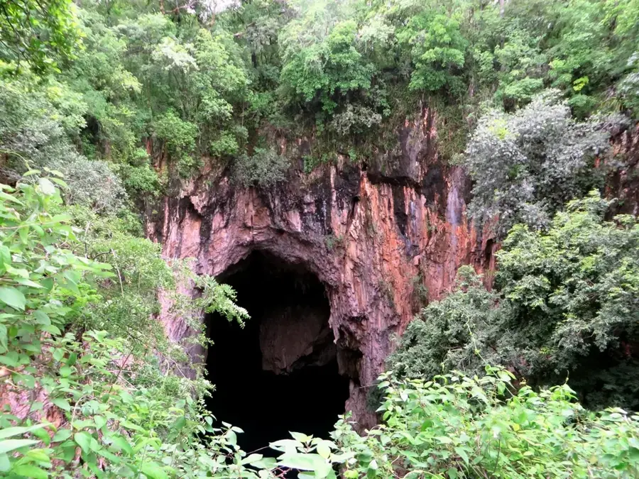 Chinhoyi-Höhlen (Historische Stätte)
