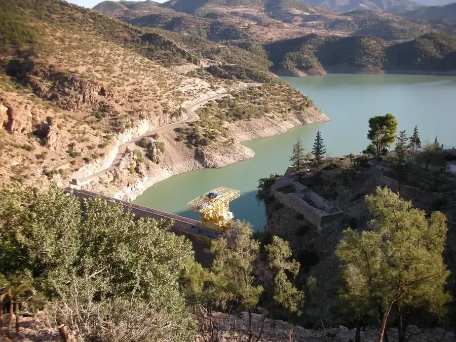 Chlef — Baringosee (Kenia)