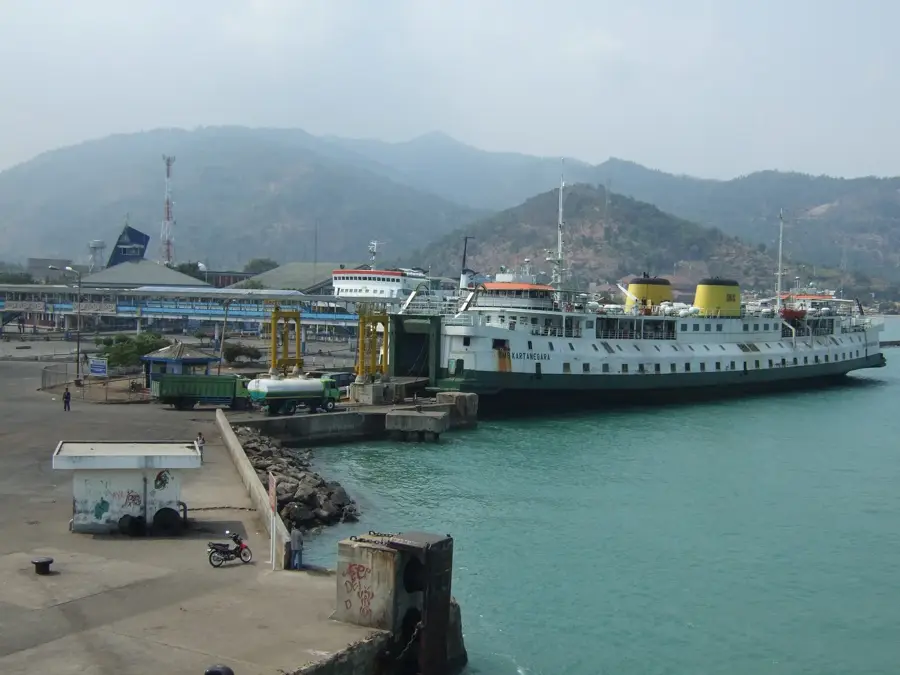 Zona Industrială Cilegon — Sawarna (Indonezia)