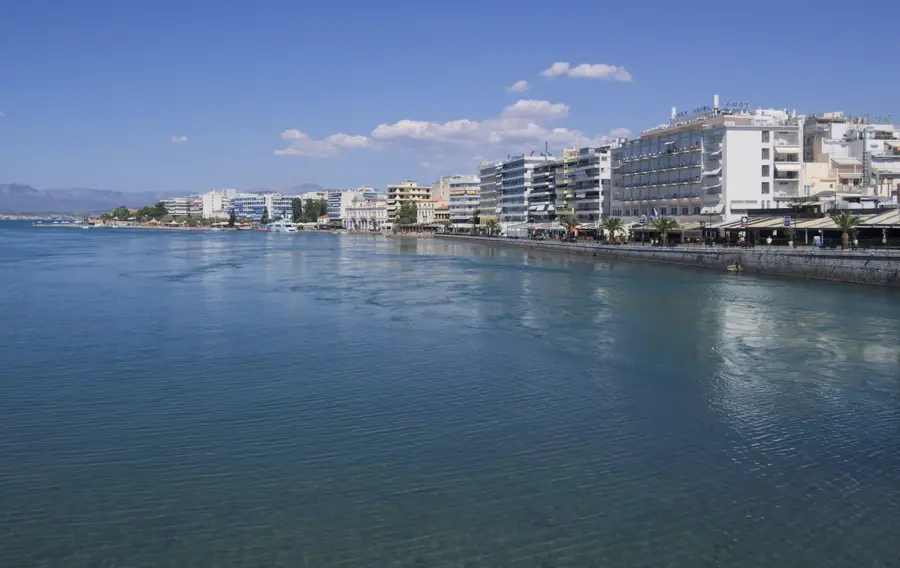 Chalcis — Corinth (Greece)
