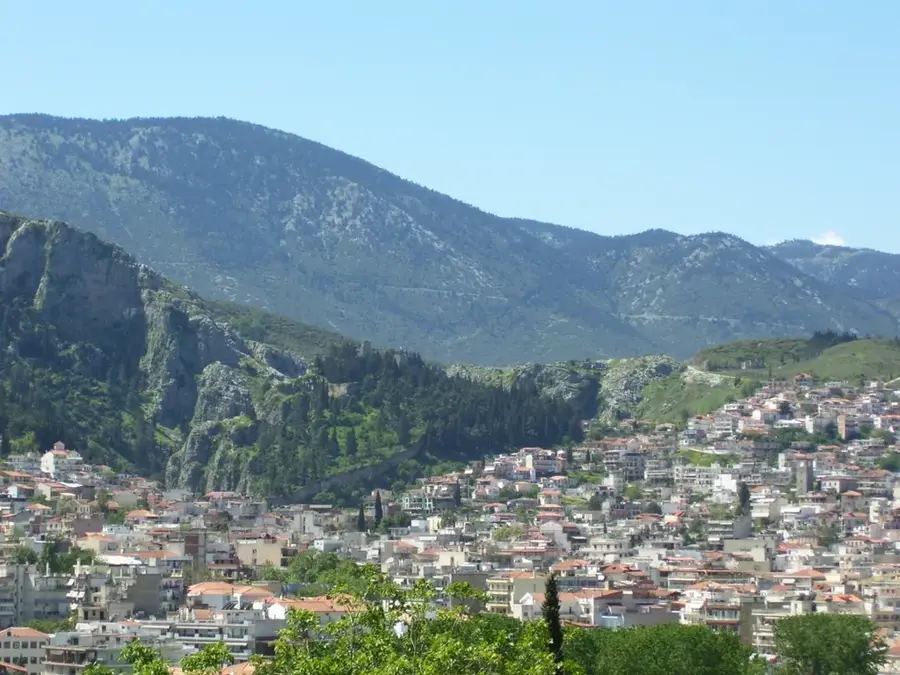 Livadeia — Corinth (Greece)