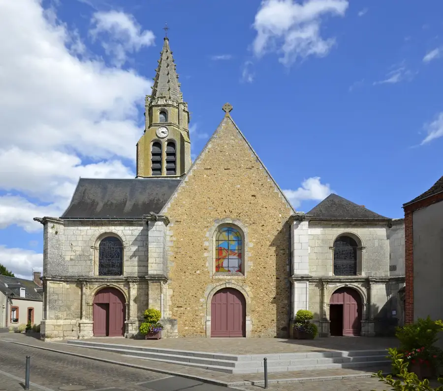 Cloyes-les-Trois-Rivières – Stadt