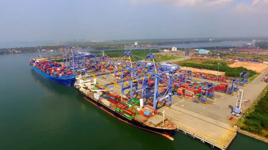 Portul Cochin — Kizhunna (India)
