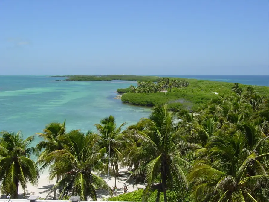 Insula Contoy — Mahahual (Mexic)