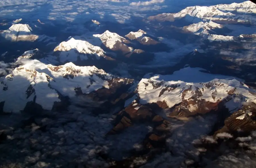 Cordillera Blanca — Chopicalqui (Peru)