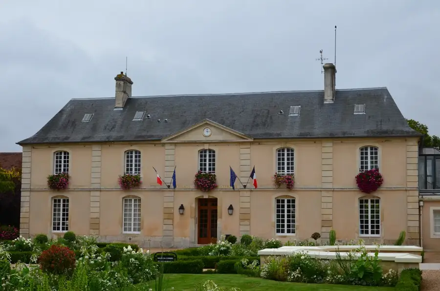 Cormelles-le-Royal – oraș
