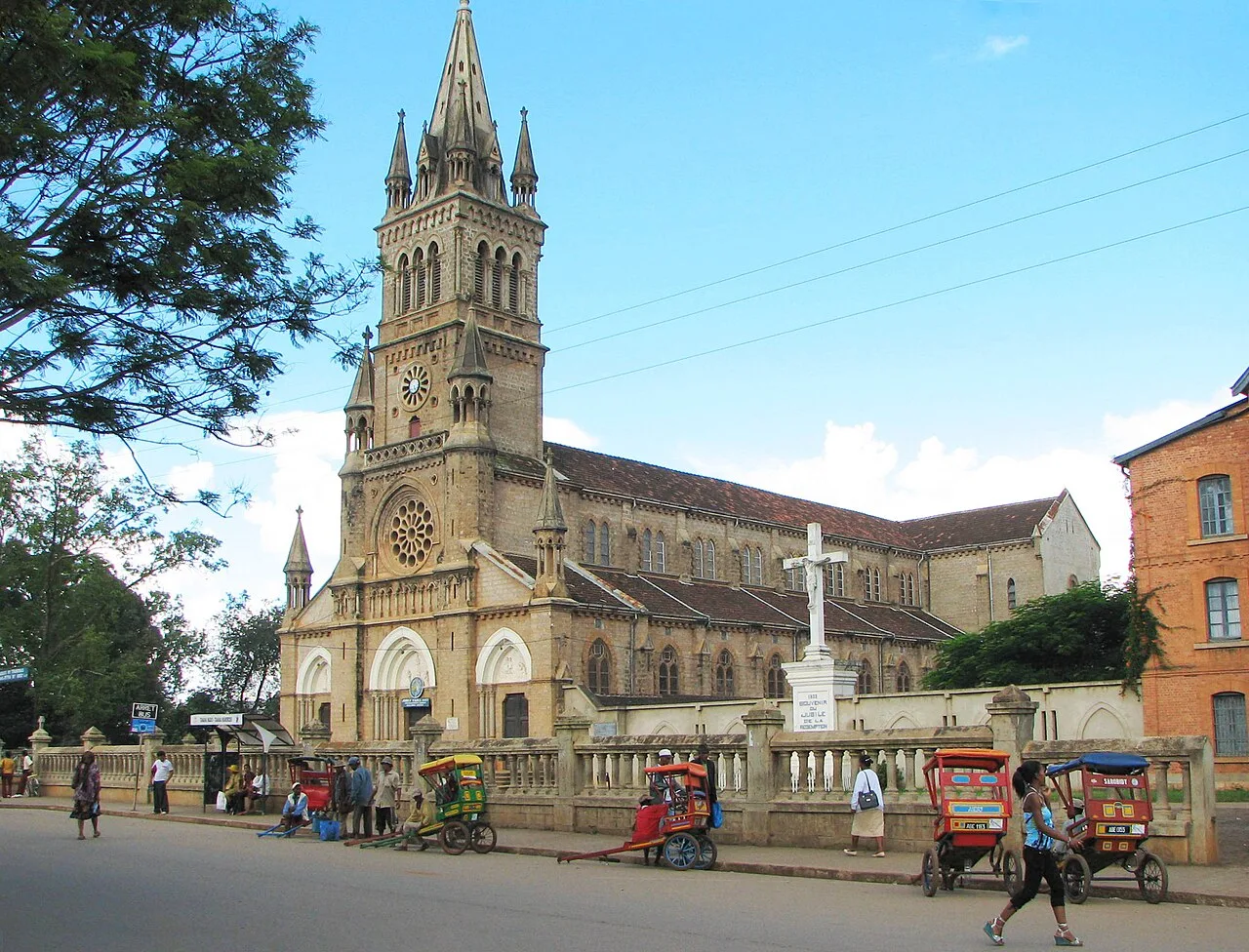 COTONA Textilfabrik — Antsirabe (Madagaskar)