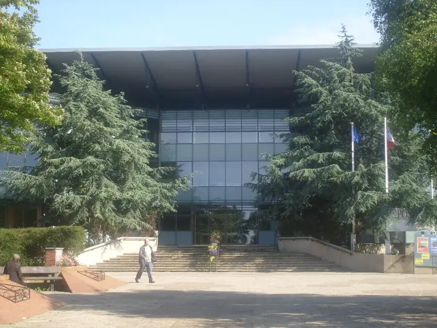 Coudekerque-Branche – oraș