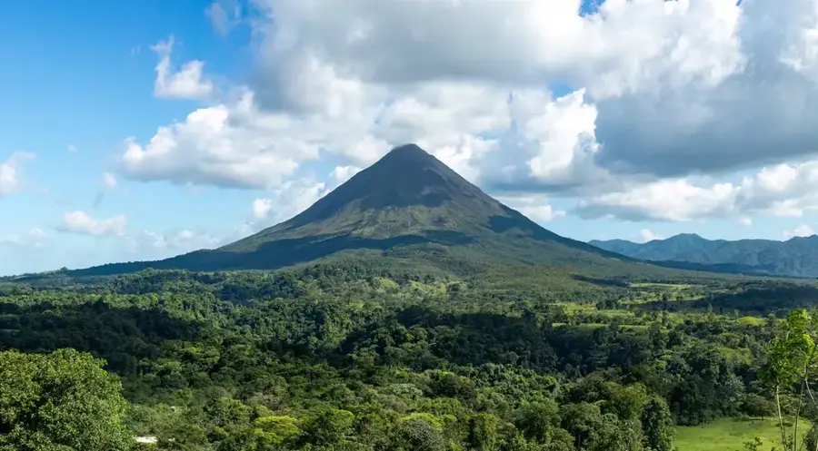 Arenal Vulkan — Isla del Caño (Costa Rica)
