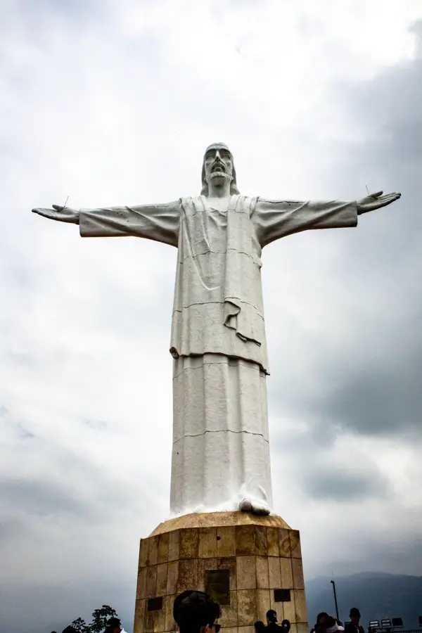 Statuia Cristo Rey din Cali