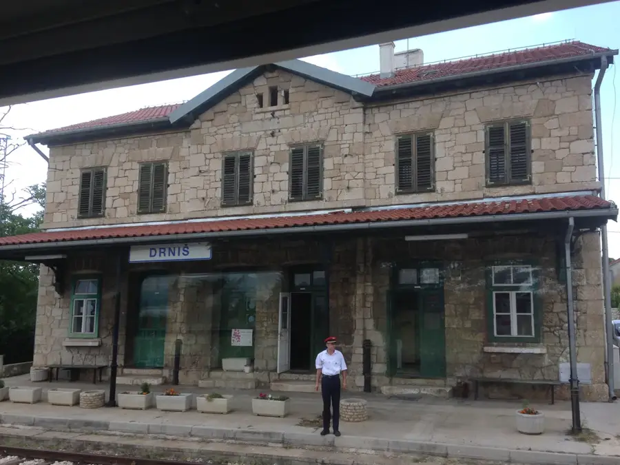 Badanj, Drniš — Drniš (Croația)