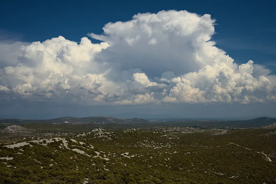 Dračevac Ninski — Dorf Bait Baws (Jemen)