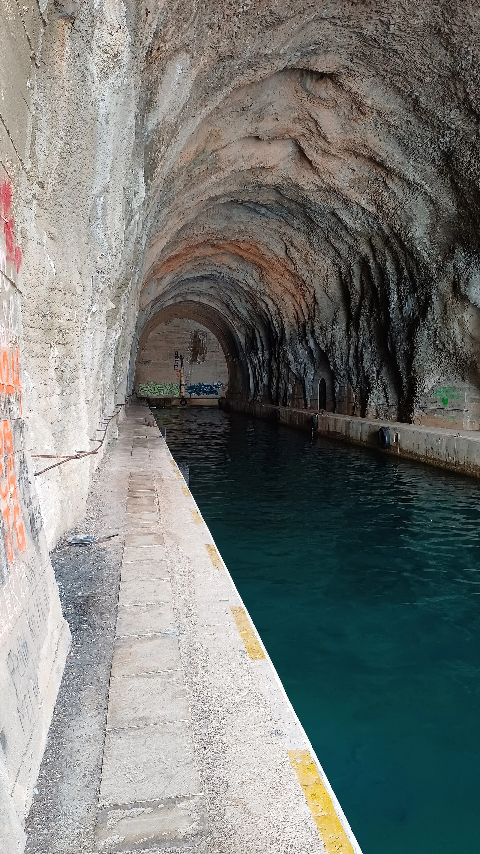Dragove — Al Jabin (Yemen)