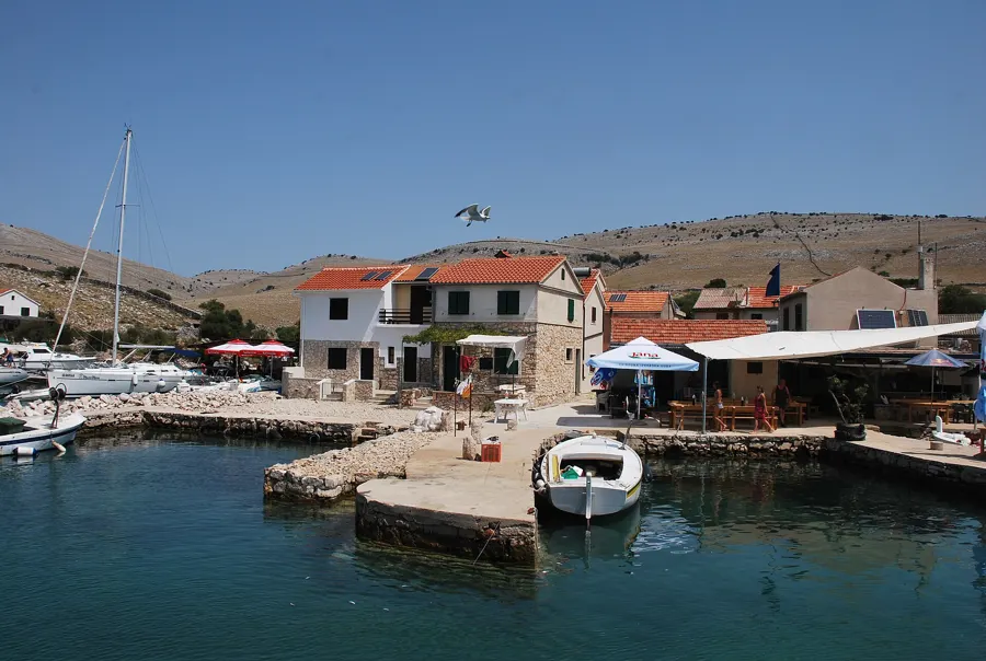 Insulele Kornati — Al Mahwit (Yemen)