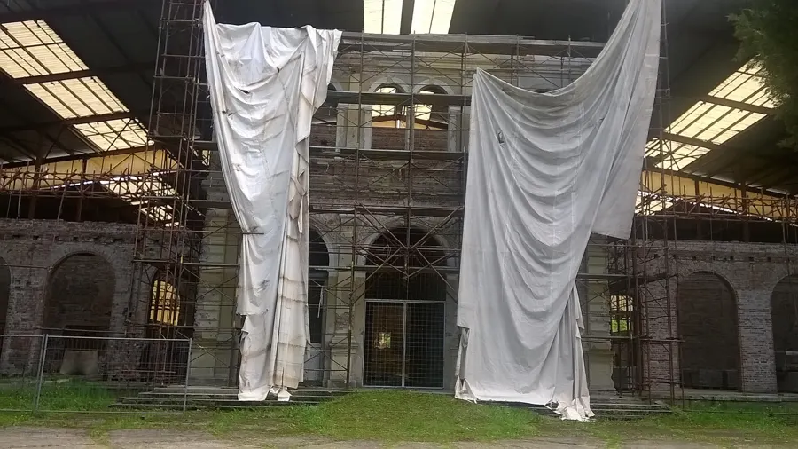 Fabrica de sticlă Lipik
