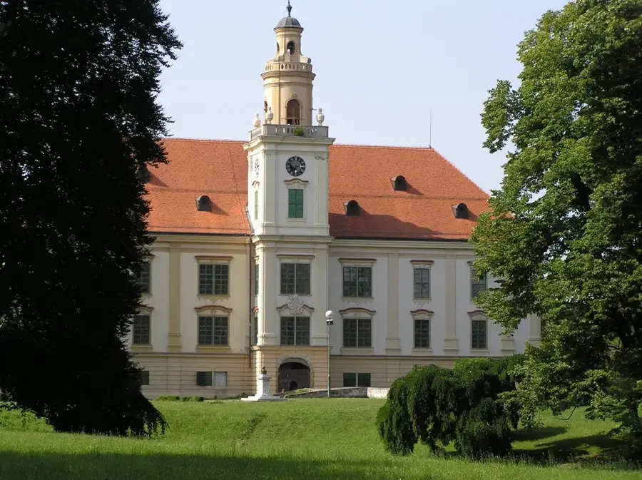 Valpovo — Kozármisleny (Ungarn)