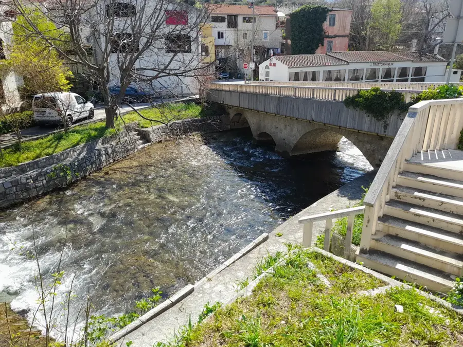 Žrnovnica — Primorski Dolac (Croația)