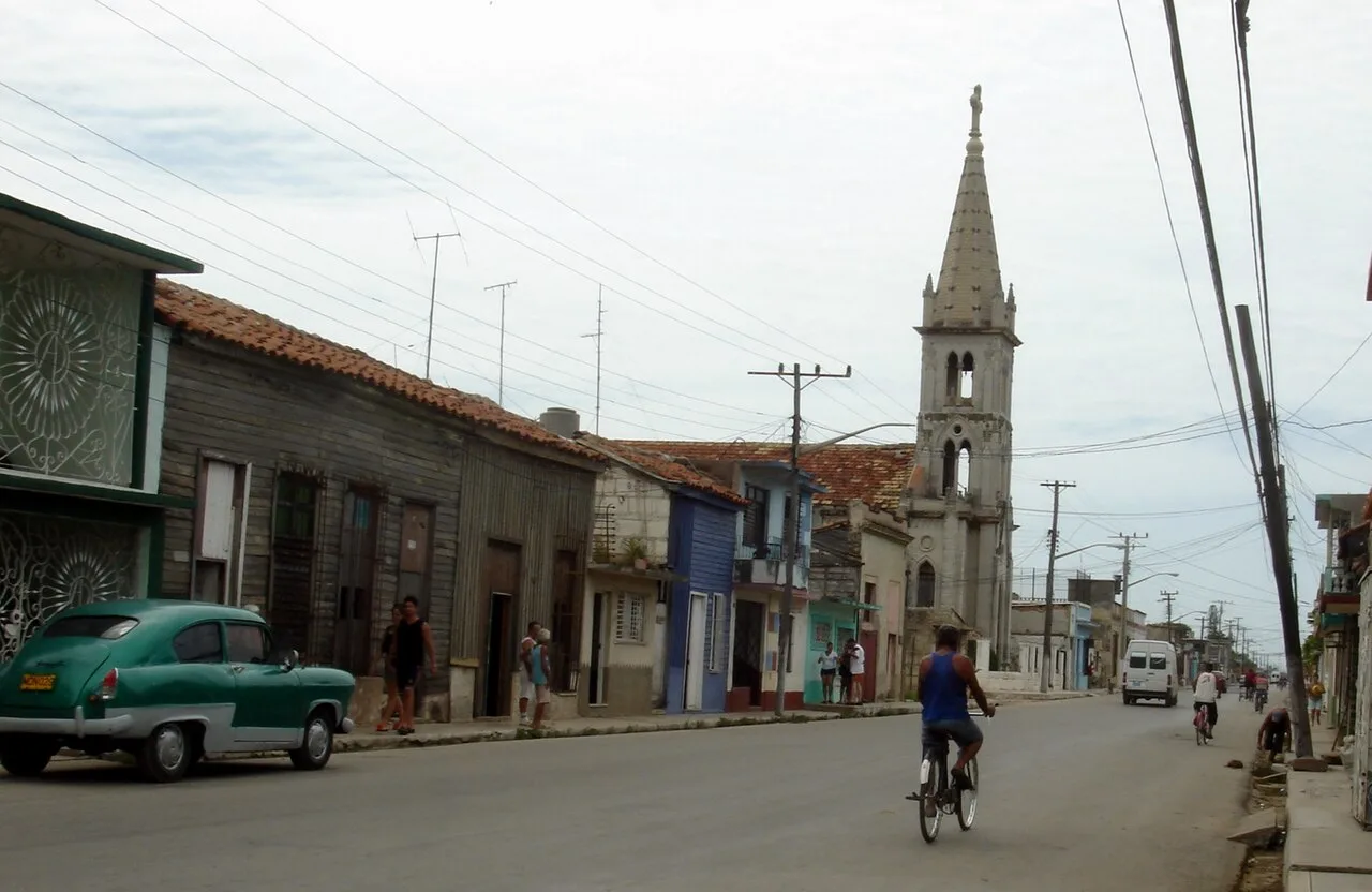 Portul Cárdenas — Colón (Cuba)