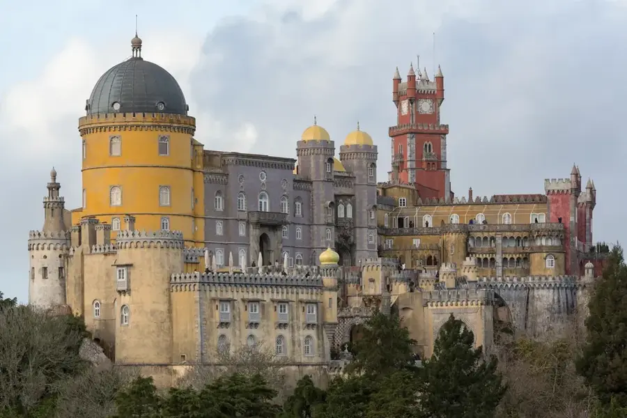 Pena Palace, Sintra — Jerónimos Monastery (Portugal)