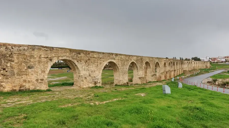 Kamares Aqueduct