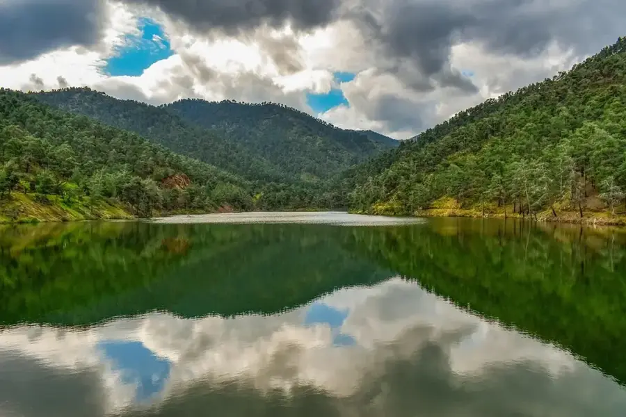 Xyliatos Forest Lake