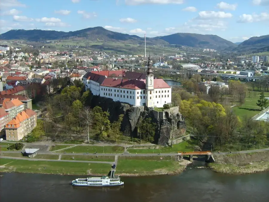 Děčín — Liberec (Cehia)