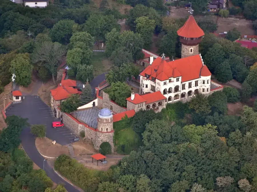 Hněvín vár
