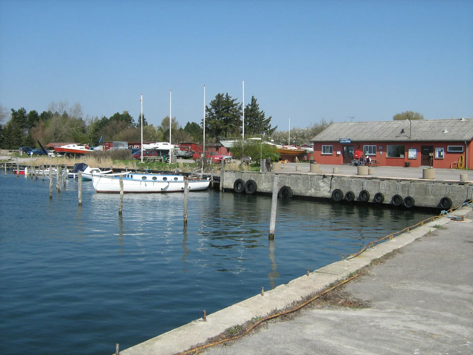 Hårbølle Havn