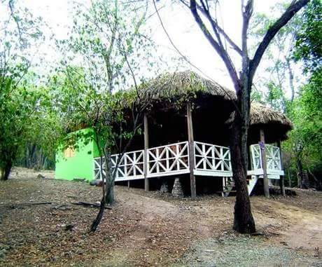 Las Charcas — Tábara Arriba (Republica Dominicană)
