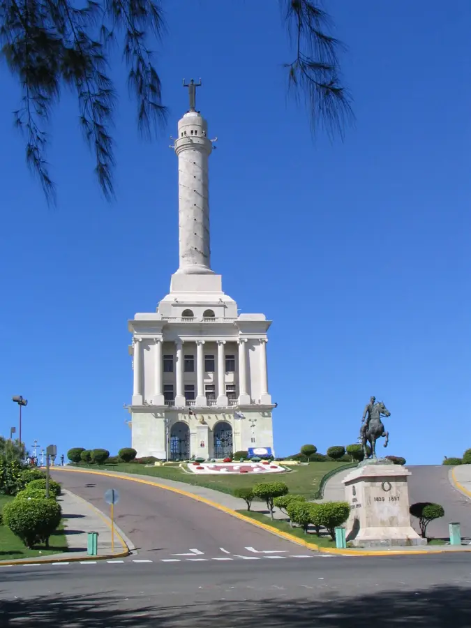Monumentul Eroilor Restaurării — Constanza (Republica Dominicană)
