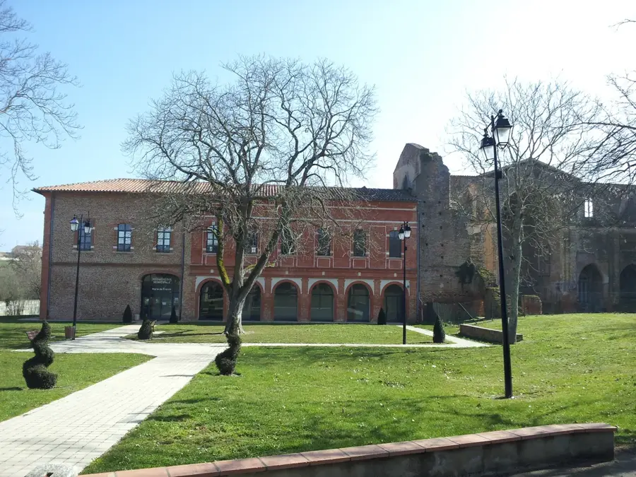 Eaunes – oraș