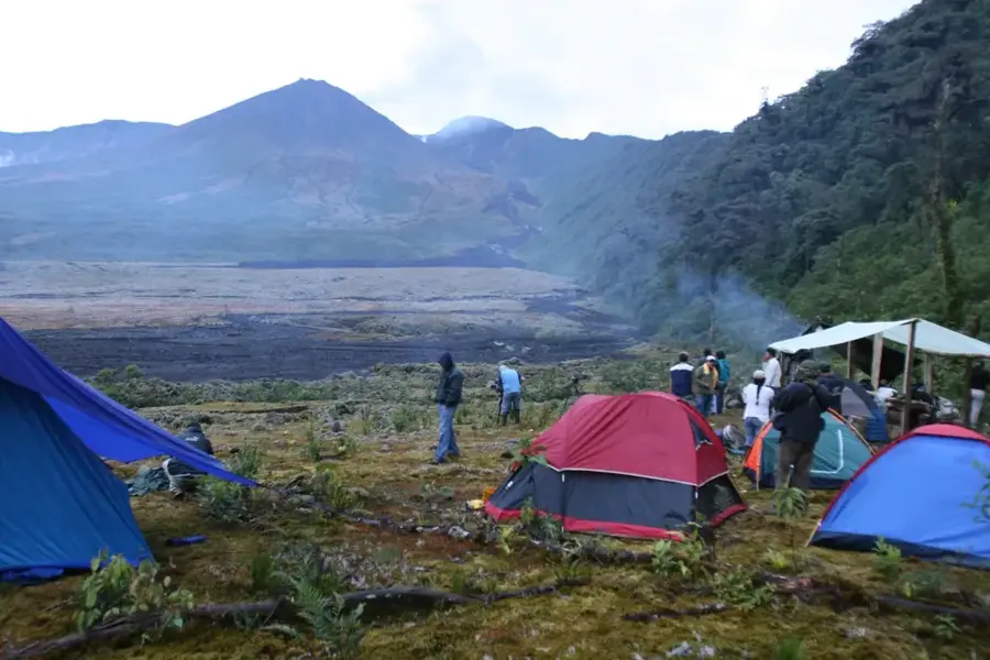 Vulcanul Reventador — Tena (Ecuador)