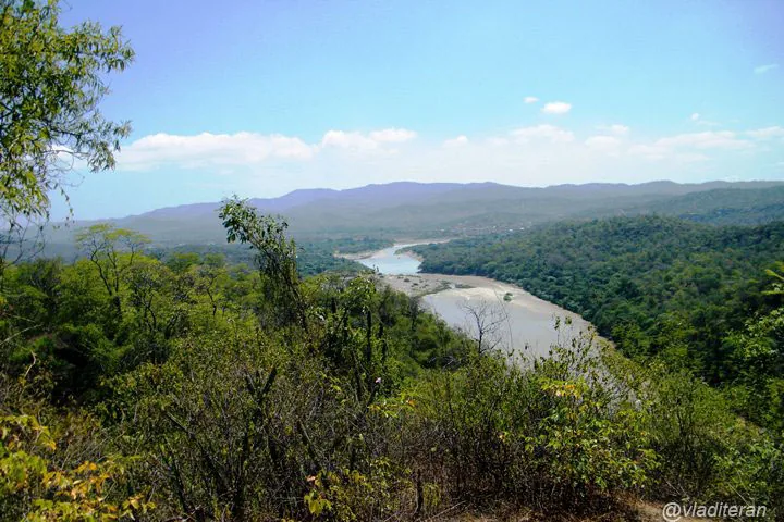Rezervația de Vânătoare El Angolo — Zorritos (Peru)
