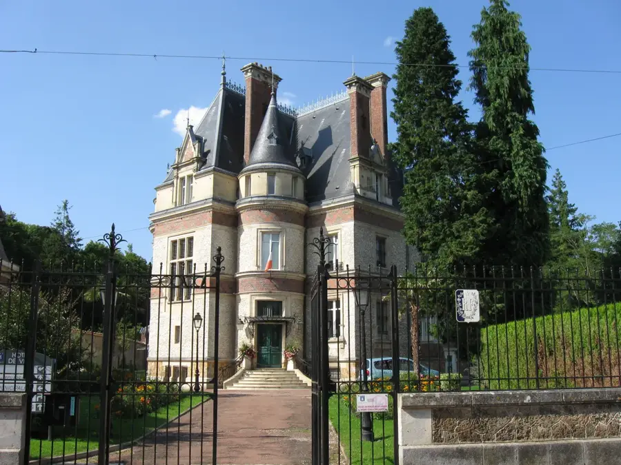 Épernon – Stadt
