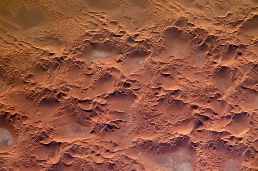 Erg Ténéré-Dünen — Bilma-Steilstufe (Niger)