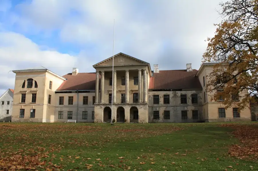 Kolga Manor — Sagadi Manor (Estonia)
