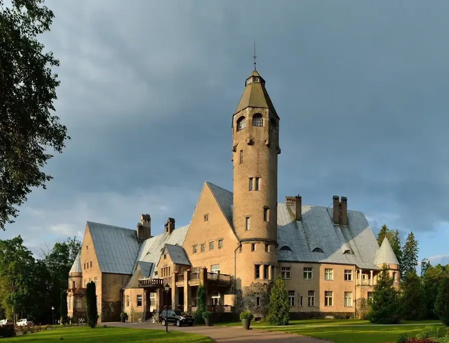 Taagepera Castle — Suure-Oja Depression (Estonia)