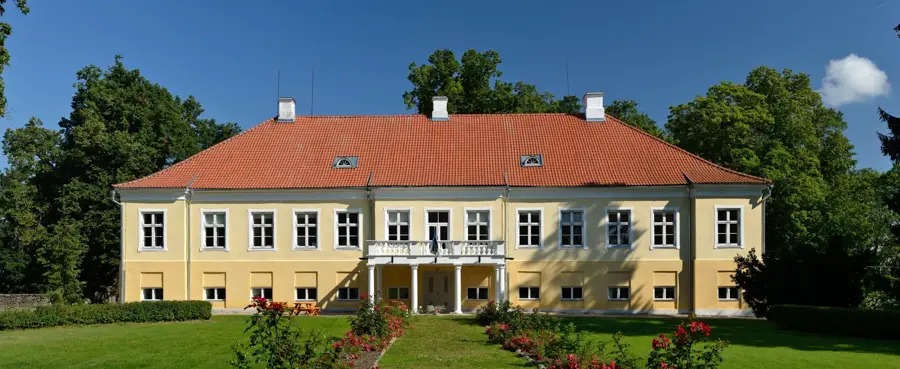 Vasta Manor — Vihula Manor (Estonia)
