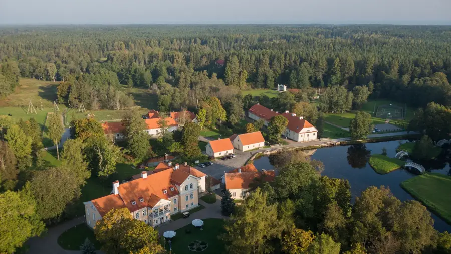 Vihula Manor — Torni Hill (Estonia)