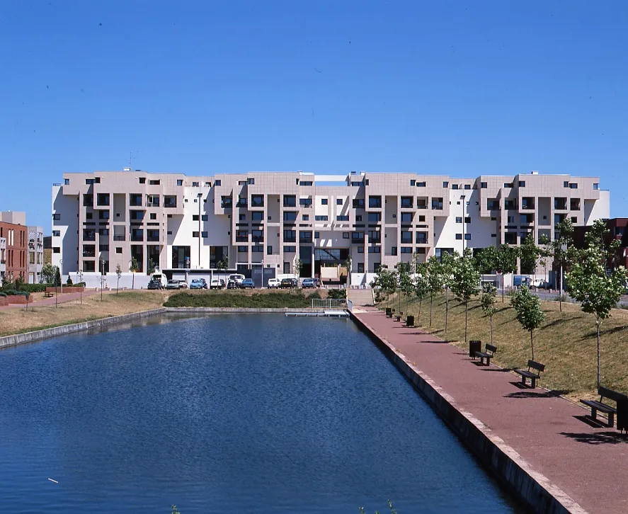 Évry-Courcouronnes – oraș